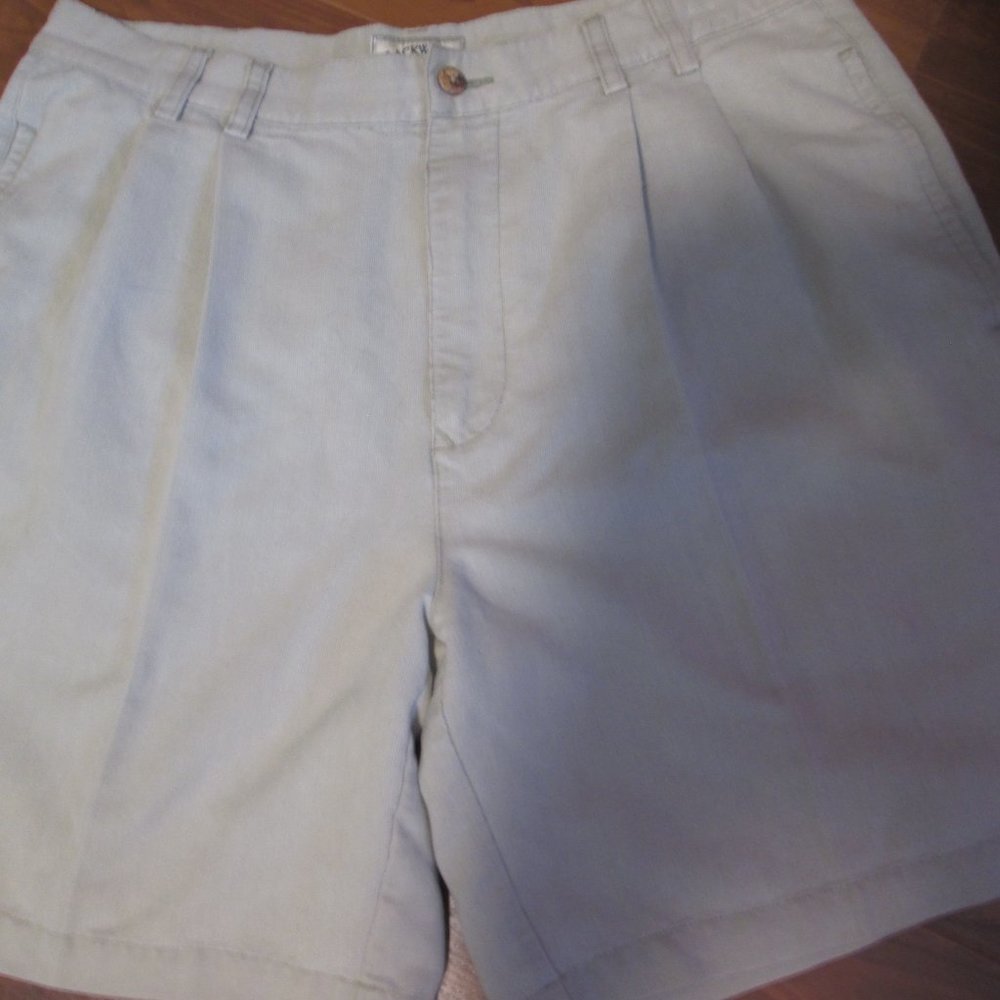 Blackwater Bay Men's/Women's Shorts 36